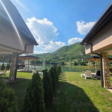 Sanja I Aleksa Vila Bratunac