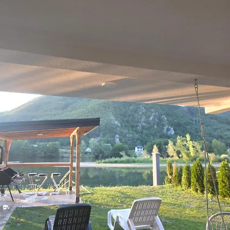 Sanja I Aleksa Bratunac